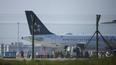 هبوط اضطراري لطائرة تركية في برشلونة بسبب إنذار كاذب