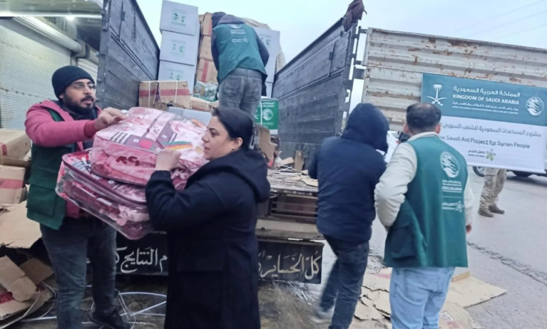 مركز الملك سلمان للإغاثة يوزع 560 بطانية لنازحي حلب