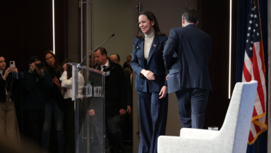 لجنة نوبل تعلق على إهداء ماتشادو ميداليتها لترامب