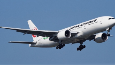 Snowstorms in Japan cancel flights and threaten tourism