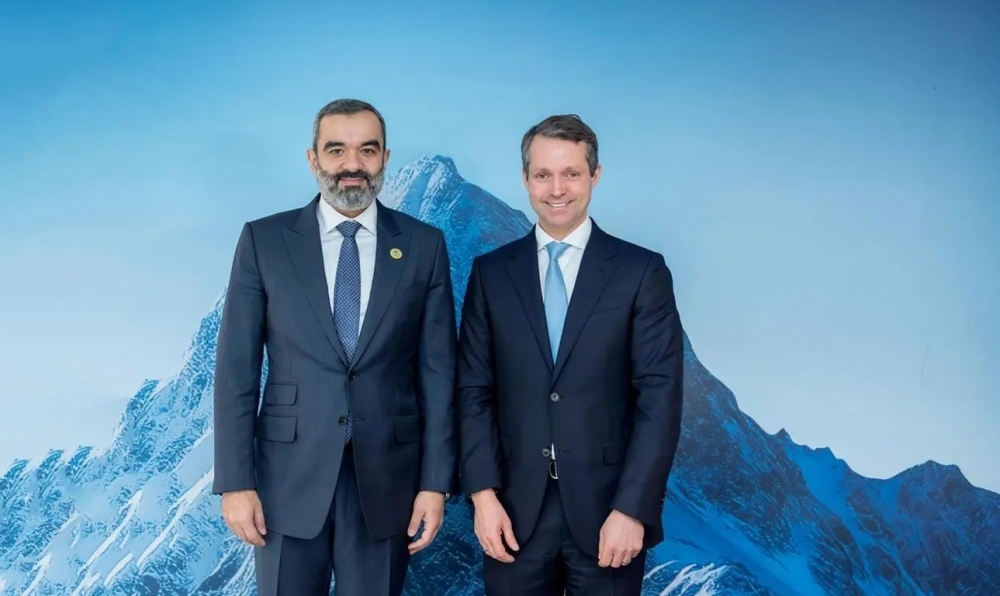 السواحه يجتمع بقادة شركات عالمية لتطوير الشراكات في الذكاء الاصطناعي والحوسبة السحابية والبيانات - واس