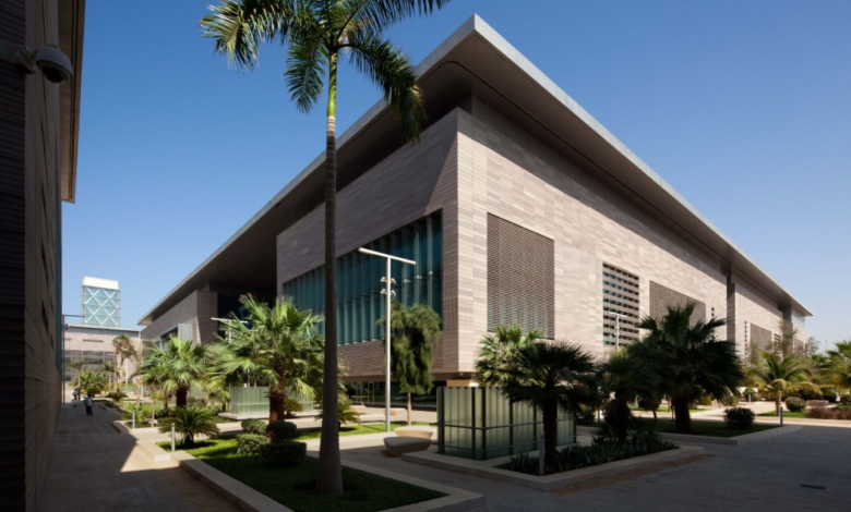 كاوست تطلق مرفق التصنيع الكمي لتعزيز الابتكار في السعودية