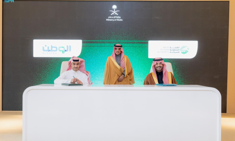 The Minister of Information sponsors agreements to digitally develop media institutions