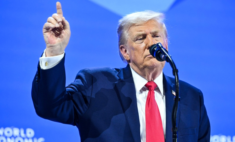 ترامب وغرينلاند: حقيقة استخدام القوة ومطالب الاستحواذ في دافوس