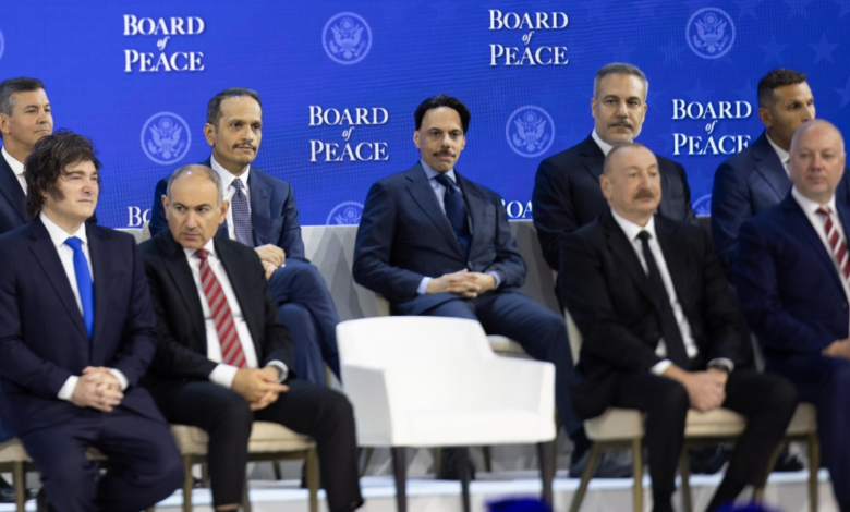 وزير الخارجية يوقع ميثاق مجلس السلام في دافوس 2026 بحضور ترمب