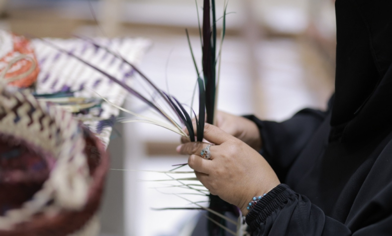 نظام الحرف والصناعات اليدوية: حظر المقلد وإلزامية السجل الوطني