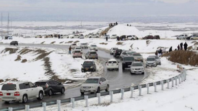 أفغانستان: 61 قتيلاً وتدمير مئات المنازل بسبب الثلوج والأمطار