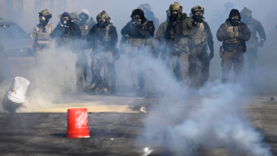 ترامب يتهم حاكم مينيسوتا بالتمرد: القصة الكاملة