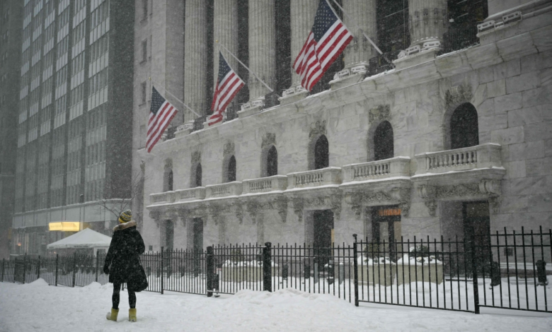 Polar storm hits America: Emergency declared, power outages and flight cancellations