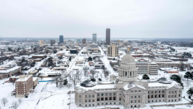 عاصفة شتوية تشل طيران أمريكا وتلغي 11400 رحلة