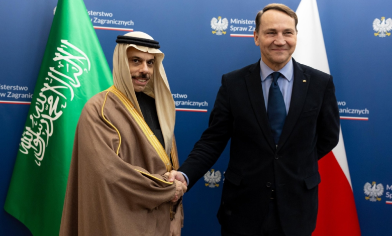 السعودية وبولندا توقعان اتفاقية إعفاء متبادل من التأشيرات