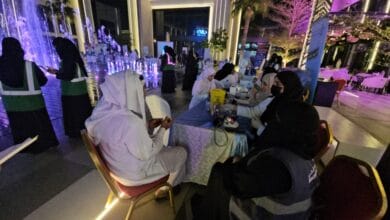 مخاطر المسكنات على الكلى: تحذير طبي وعيادات الألم كبديل