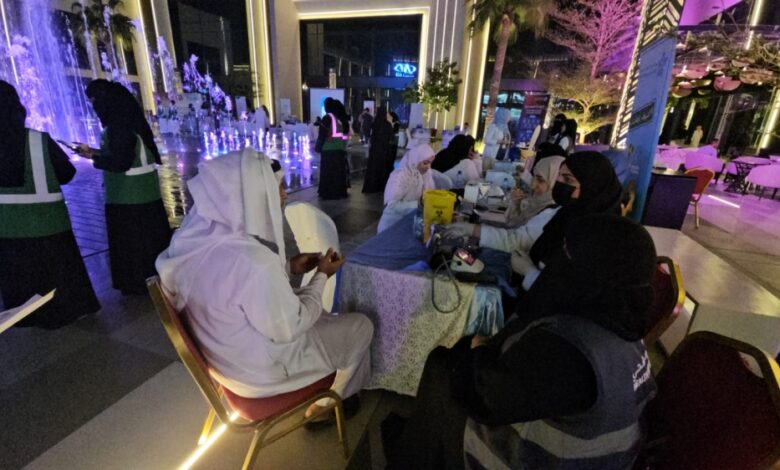 مخاطر المسكنات على الكلى: تحذير طبي وعيادات الألم كبديل