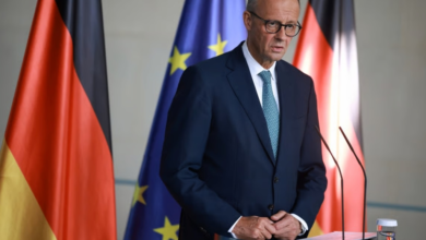 المستشار الألماني: أيام النظام الإيراني معدودة وسط تهديدات ترامب