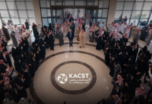 عمر ياغي وجائزة نوبل 2025: كاكست تحتفي بالإنجاز السعودي التاريخي