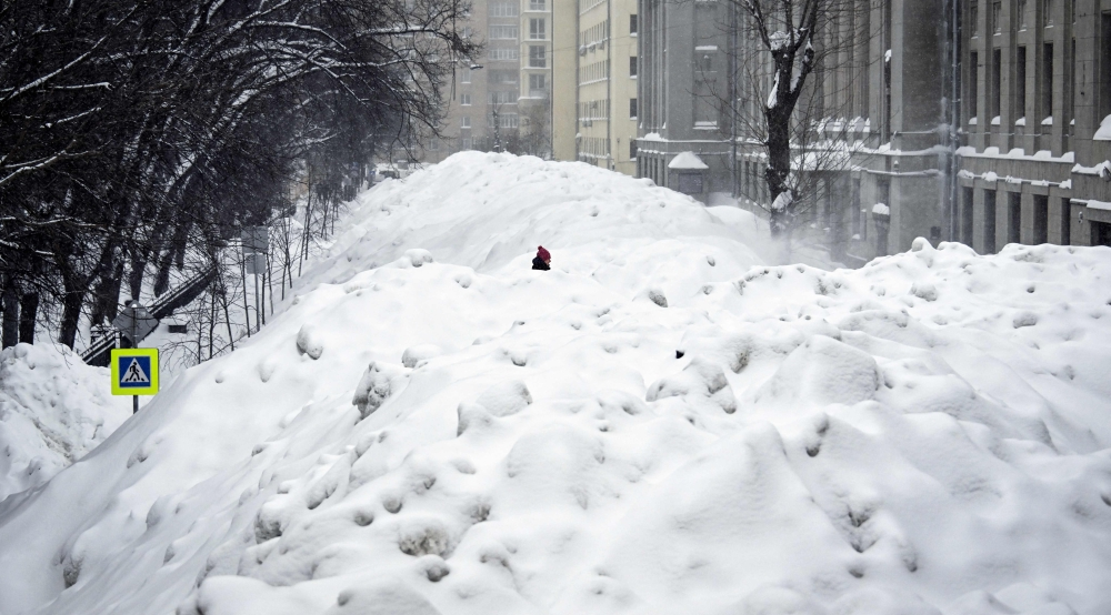 ثلوج موسكو التاريخية تغطي معالم المدينة