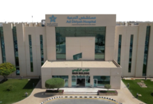 مستشفى الدرعية ينهي معاناة 25 عاماً لمريض بجراحة استبدال مفصل