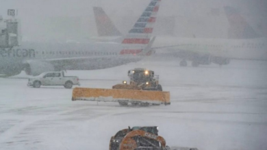 US airports paralyzed: Snowstorm cancels 2,400 flights