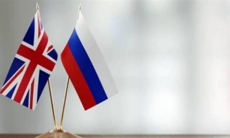 بريطانيا تطرد دبلوماسياً روسياً: تصعيد جديد في حرب السفارات