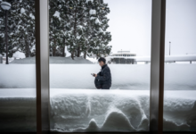 تساقط الثلوج في اليابان يقتل 30 شخصاً والجيش يتدخل