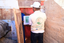 مركز الملك سلمان يوزع 4750 كرتون تمر في حضرموت لعام 2026