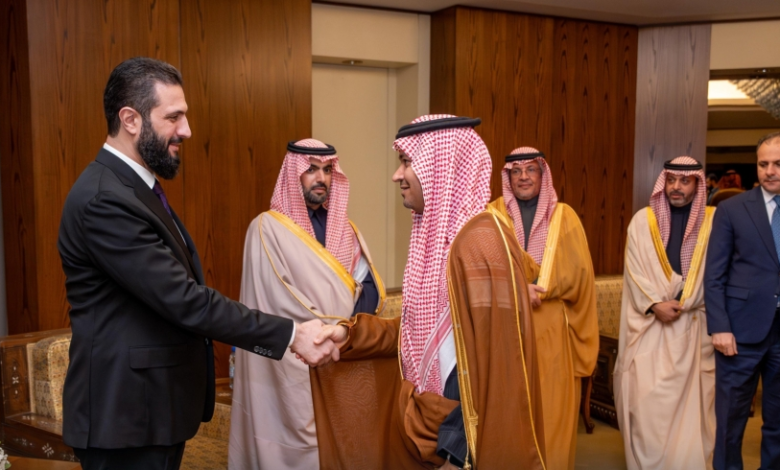 الرئيس السوري يلتقي وزير الثقافة السعودي في معرض دمشق للكتاب 2026