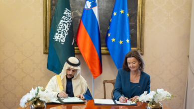 The Foreign Minister signs a cooperation agreement with Slovenia to strengthen the partnership
