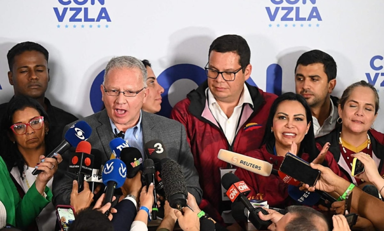 فنزويلا تفرج عن معارضين بارزين لماتشادو قبل قانون العفو