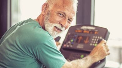 تمرين بسيط يقلل خطر الخرف بنسبة 25%: دراسة علمية شاملة