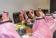 وزير الصناعة يبحث توطين الصناعات العسكرية لمعرض الدفاع 2026