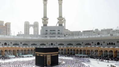 سر برودة رخام المطاف في الحرم المكي رغم حرارة الشمس