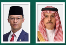 Faisal bin Farhan discusses relations and regional issues with the Indonesian Foreign Minister