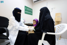 مركز الملك سلمان للإغاثة يدعم 1776 مريضاً في حجة اليمنية