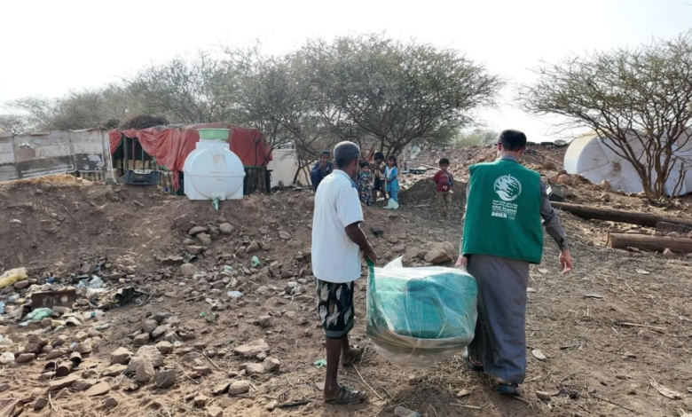 King Salman Relief Center distributes tents and aid in Hajjah, Yemen