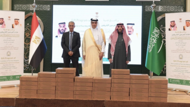 السعودية تسلم مصر 10 أطنان تمور هدية خادم الحرمين لرمضان