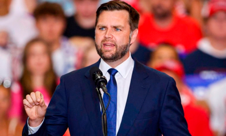 فانس: إيران ترفض خطوط ترامب الحمراء والخيار العسكري وارد