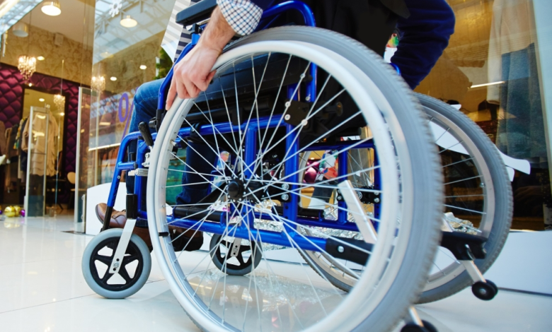 «الأشخاص ذوي الإعاقة»: مسمى رسمي إلزامي بأمر ملكي في السعودية