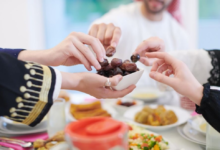 مواعيد الإمساك والإفطار 4 رمضان في مدن السعودية 1447