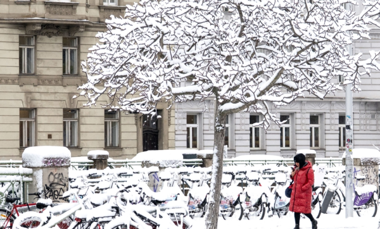 عاصفة ثلجية في النمسا تخلف 5 قتلى وتعطل الحياة