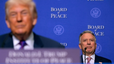 ترامب يتساءل عن صمود إيران في وجه سياسة الضغط الأقصى