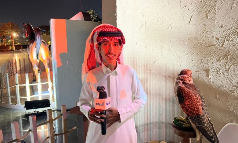 الصقور في يوم التأسيس: رمز تراثي يعزز الهوية الوطنية السعودية
