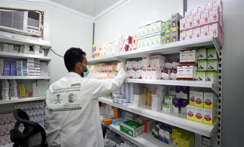 عيادات مركز الملك سلمان للإغاثة في عبس تخدم 663 مستفيدًا