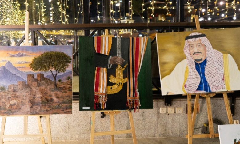 The courtyard chamber celebrates heritage on its founding day with a fashion competition