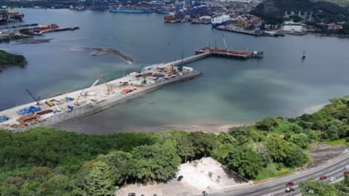 بنما تستعيد السيطرة على ميناءين بقناتها وتقلص النفوذ الصيني