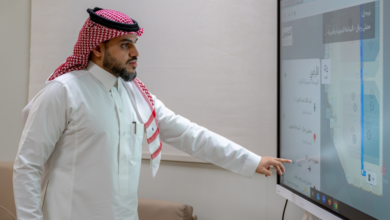 Interactive maps of the Two Holy Mosques: Guiding visitors with 100,000 smart routes