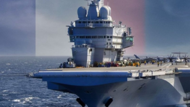 Sweden confronts march near aircraft carrier Charles de Gaulle in the Baltic