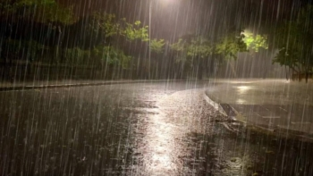 "الأرصاد": أمطار غزيرة ورياح وأتربة على حائل والخرير وشرورة