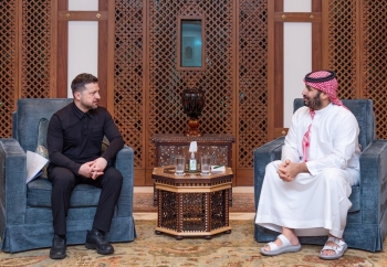 ولي العهد يبحث تطورات الأوضاع الإقليمية والدولية مع رئيس أوكرانيا